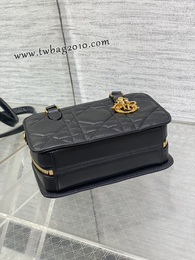 Dior专柜新款迪奥顶级原单#8818黑色2024冬季新款医生包 djfk1153